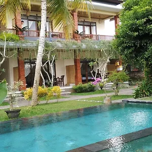 Nyoman Sandi Ubud (Bali)